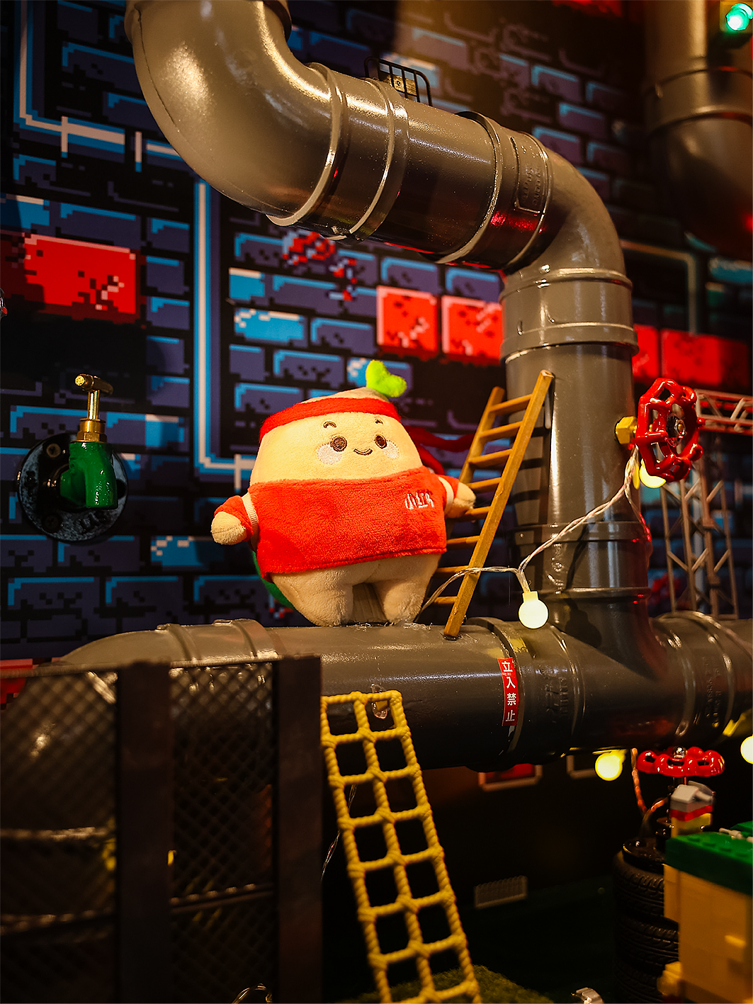 小红书家居 「是TA先动手的！」地铁站装置展（图ZNDAyNTAxNTYw） - 展陈设计 - 站酷设计师不是美术馆原创素材 - 站酷ZCOOL