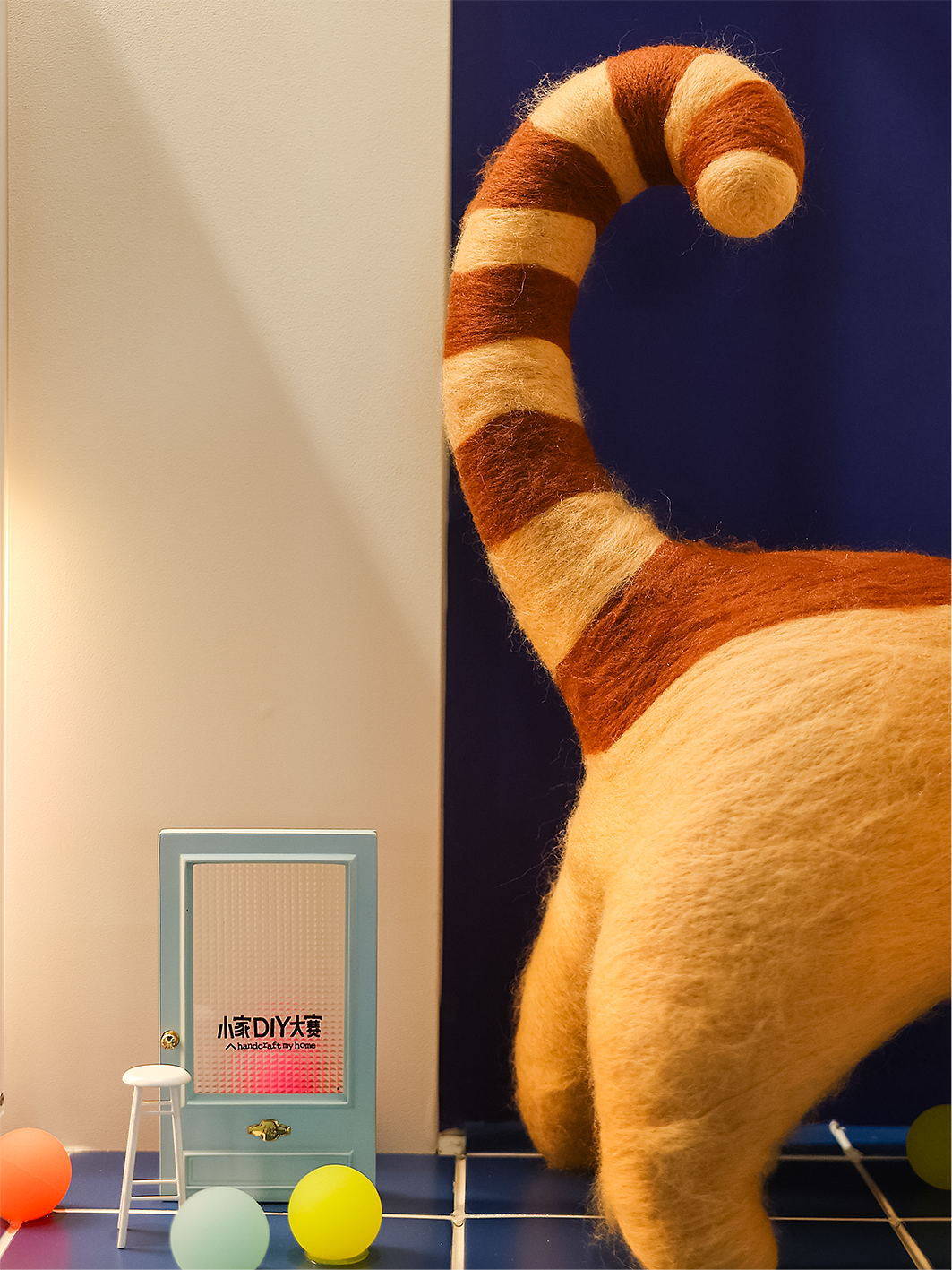 小红书家居 「是TA先动手的！」地铁站装置展（图ZNDAyNTAxNTQ0） - 展陈设计 - 站酷设计师不是美术馆原创素材 - 站酷ZCOOL