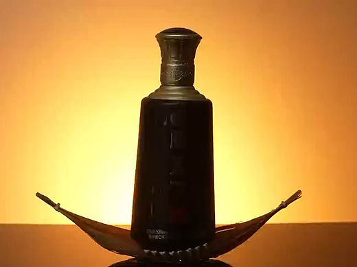 产品展示广告：白酒