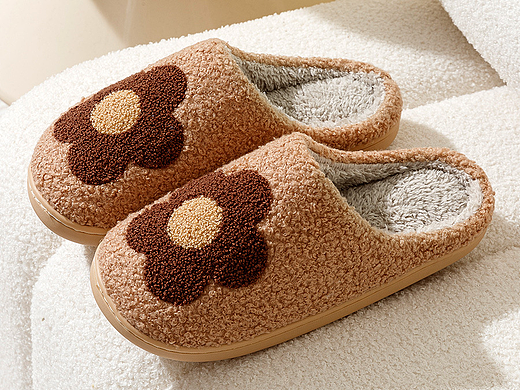 2024-小花拖鞋棉拖（個人主頁-ZNzMxNTc4NzY=） - 電商 - 站酷設(shè)計師小戴在學(xué)習(xí)原創(chuàng)素材 - 站酷ZCOOL