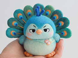 囍囍的羊毛毡 之 超萌孔雀