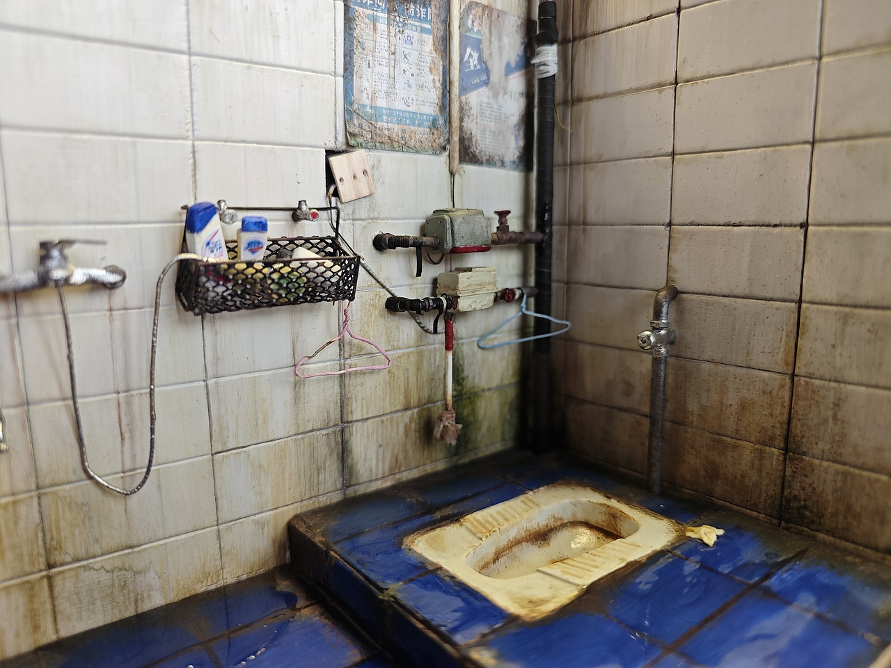 2016年9月7日广州美术学院2栋301所见（图ZNDAyNzQ3MTM2） - 手办/模玩 - 站酷设计师细长与狗原创素材 - 站酷ZCOOL