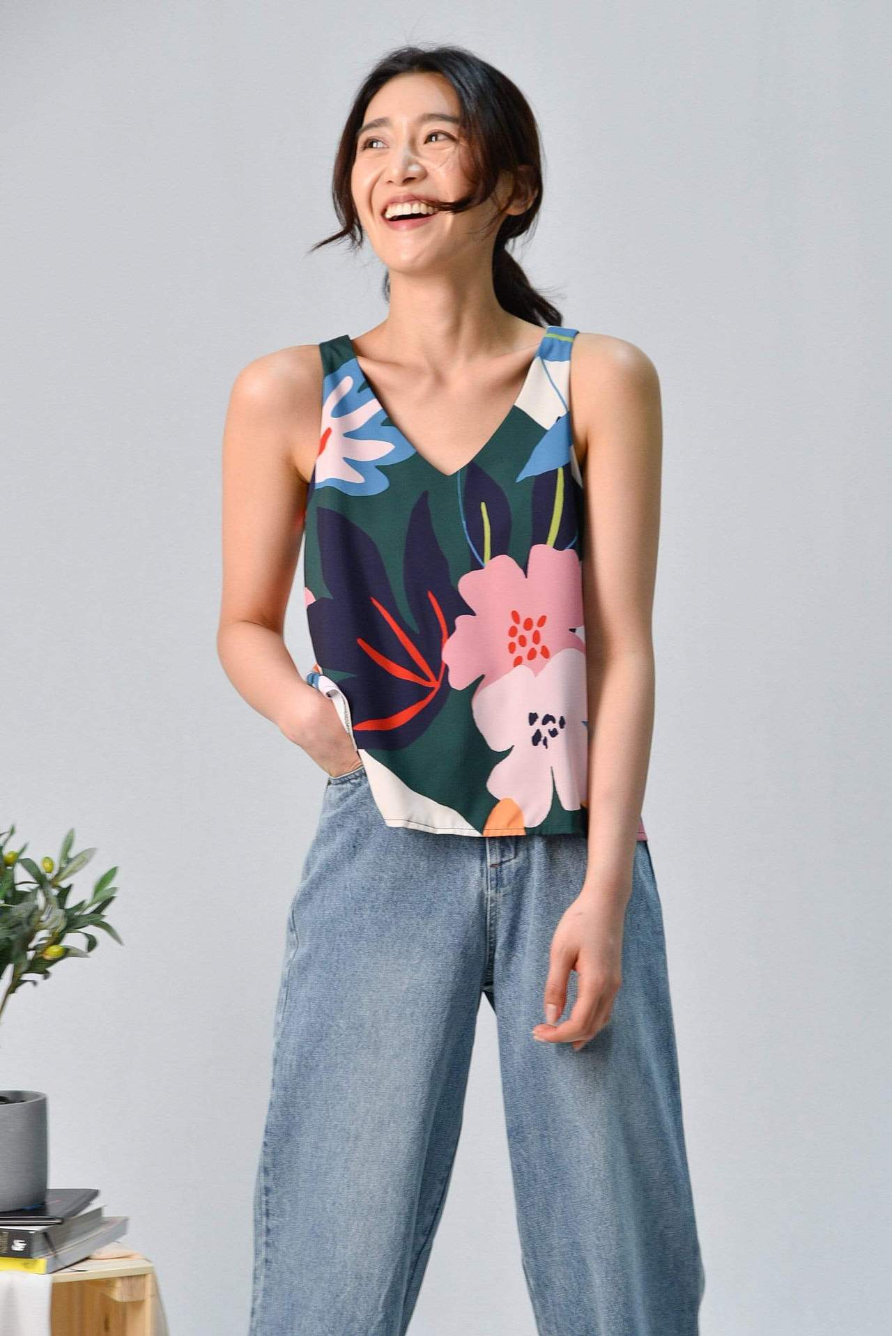 Oversize Tropical Print · 大胆热带矢量印花（图ZNDAyODIzMzc2） - 艺术插画 - 站酷设计师AlmudenaLopez原创素材 - 站酷ZCOOL