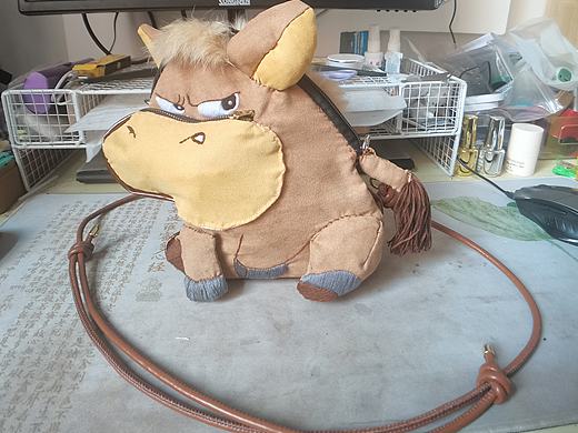 原创手作定制搞笑丑萌挎包