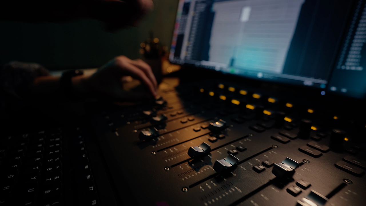 海外众筹视频之HiFi耳机TVC（图ZNDAyOTkxNzc2） - 宣传片 - 站酷设计师珀珀视觉原创素材 - 站酷ZCOOL