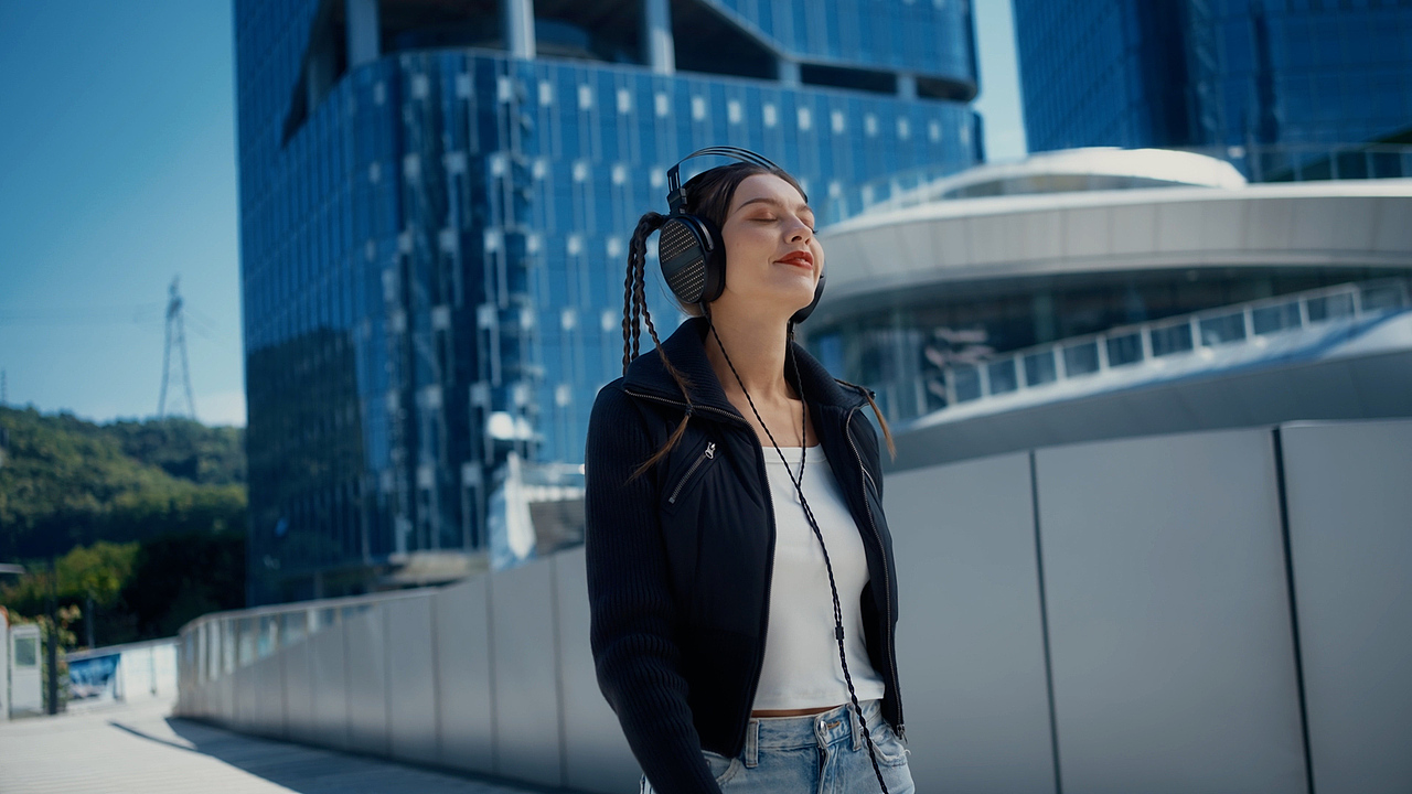 海外众筹视频之HiFi耳机TVC（图ZNDAyOTkxODA0） - 宣传片 - 站酷设计师珀珀视觉原创素材 - 站酷ZCOOL