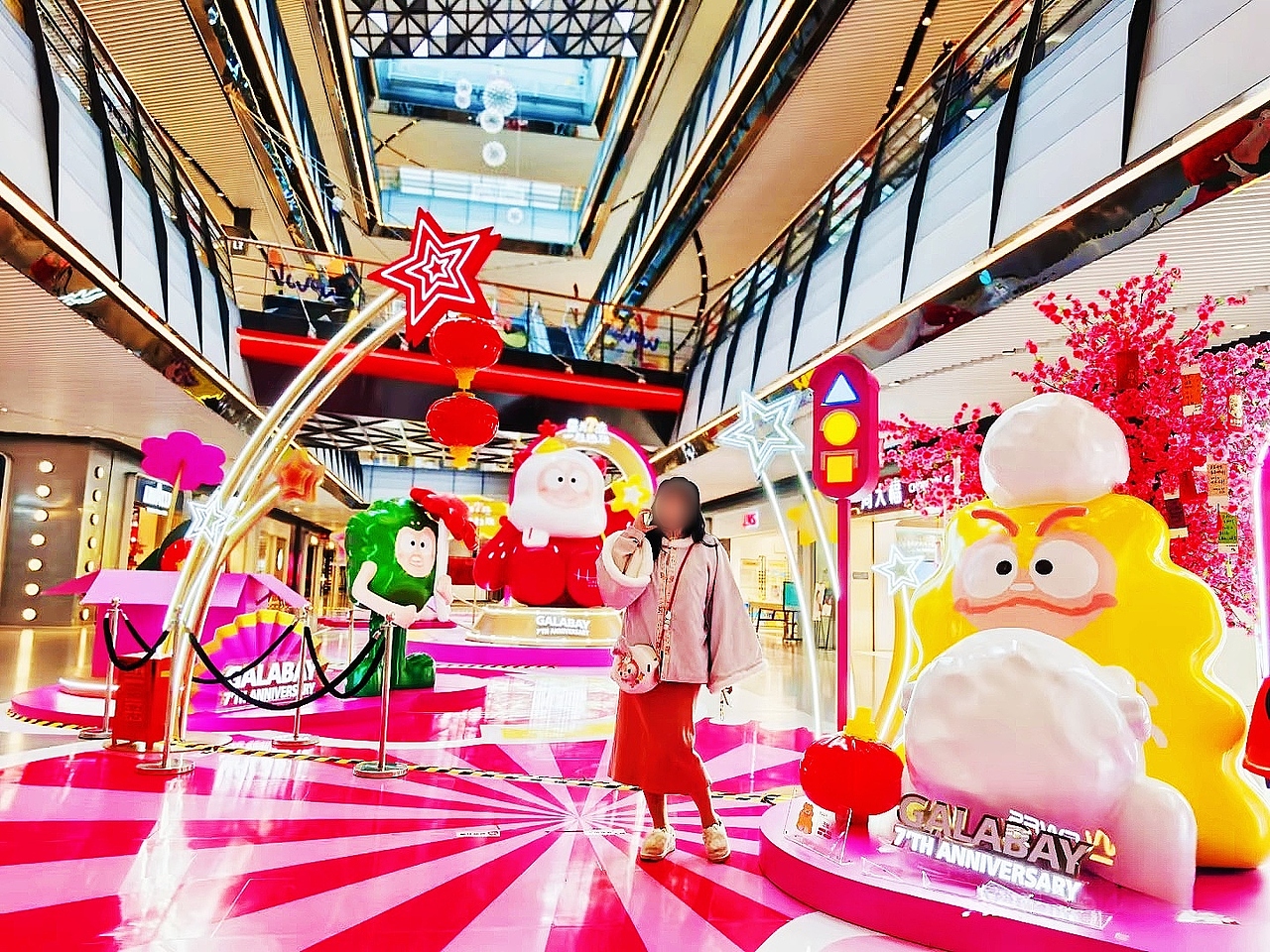 上海尚悦湾购物中心 × 周年庆美陈设计 | 肆墨设计（图ZNDAzMDc4MzU2） - 其他 - 站酷设计师肆墨美陈设计原创素材 - 站酷ZCOOL