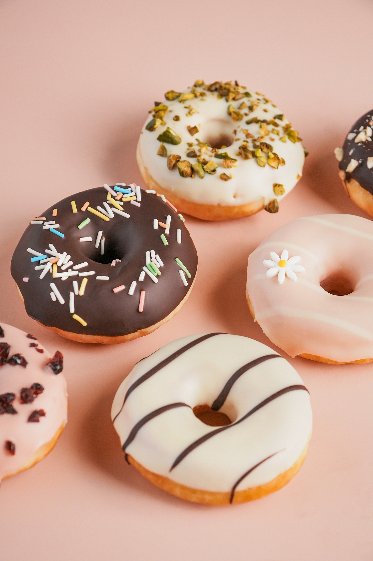 甜甜圈拍摄（图ZNDAzMTE1NTA4） - 美食摄影 - 站酷设计师Sallyya原创素材 - 站酷ZCOOL