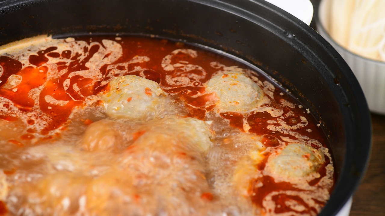 潮汕风味牛肉丸（图ZNDAzMTYwNDUy） - 美食摄影 - 站酷设计师星际星雨原创素材 - 站酷ZCOOL