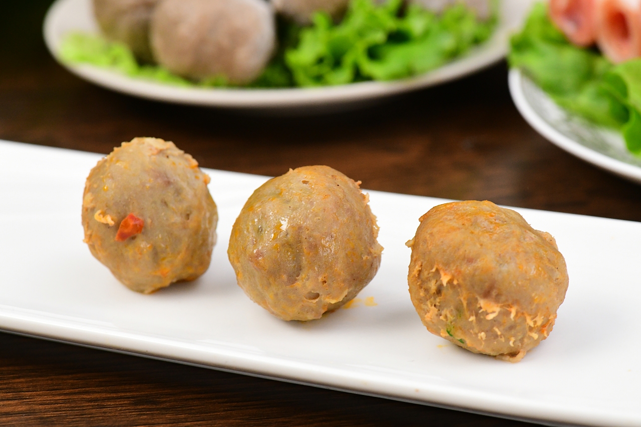 潮汕风味牛肉丸（图ZNDAzMTYwNDU2） - 美食摄影 - 站酷设计师星际星雨原创素材 - 站酷ZCOOL