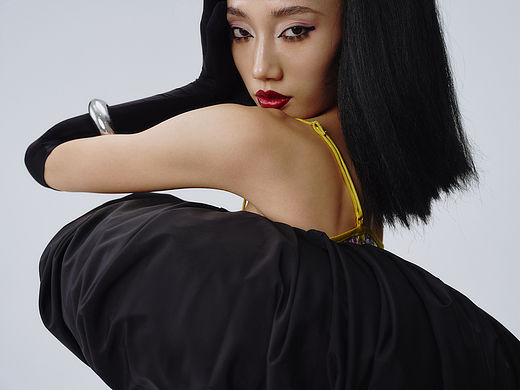 沉迷于色彩的创作中～～～ 