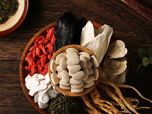 人参鹿鞭玛卡黄精牡蛎片