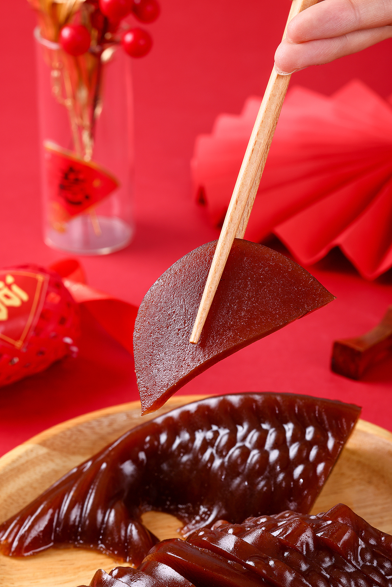 山楂年糕鱼（图ZNDAzMjI4MzQ0） - 产品摄影 - 站酷设计师摄影老李原创素材 - 站酷ZCOOL