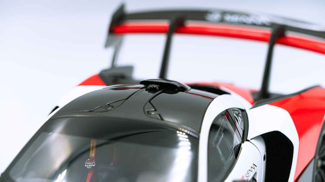 McLaren Senna GTR 1:18 LCD 万宝路涂装（图ZNDAzMjc4MjI4） - 其他摄影 - 站酷设计师饭饭饭樊原创素材 - 站酷ZCOOL