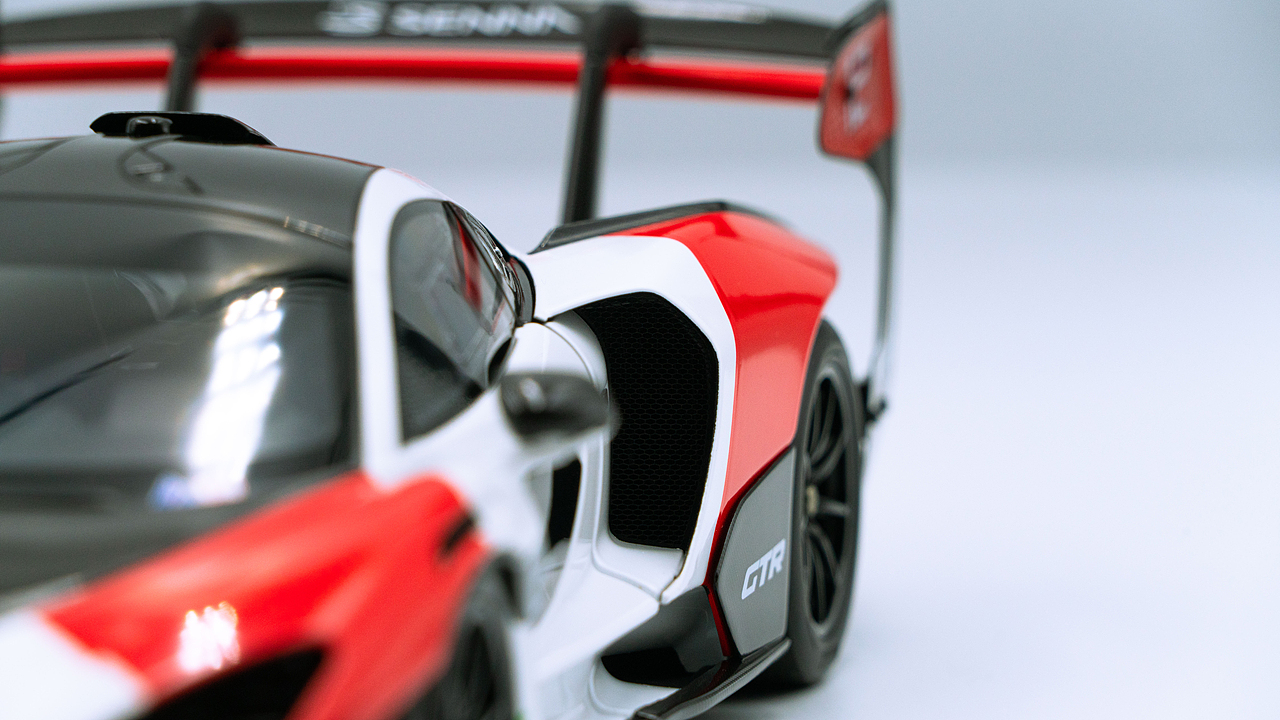 McLaren Senna GTR 1:18 LCD 万宝路涂装（图ZNDAzMjc4MjMy） - 其他摄影 - 站酷设计师饭饭饭樊原创素材 - 站酷ZCOOL