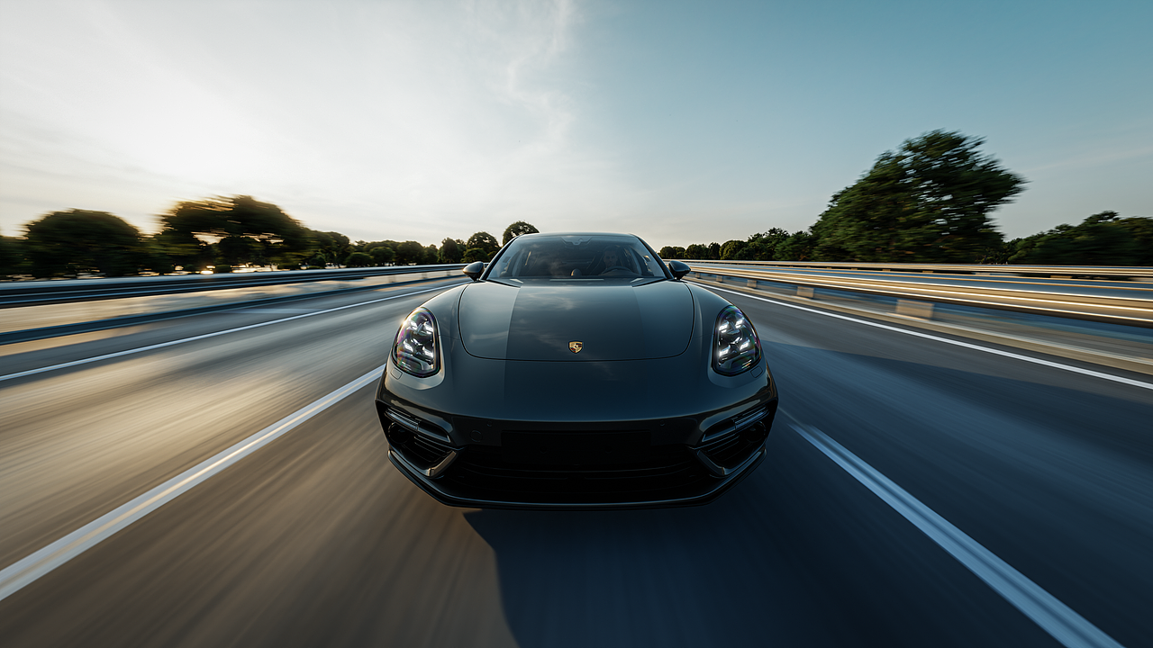 UE5虚幻引擎｜汽车渲染｜保时捷 Panamera 别墅动画（图ZNDAzMzQwOTI0） - 机械/交通 - 站酷设计师ZeroCG原创素材 - 站酷ZCOOL