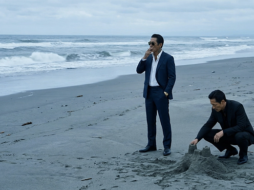 AI文艺短片《破洞的袜子》