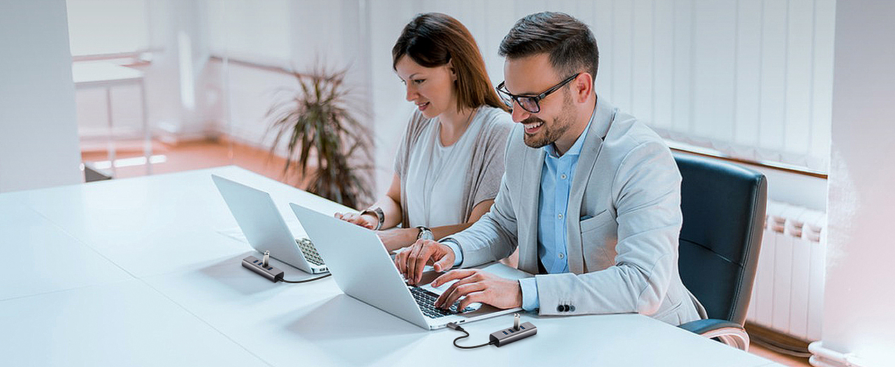 USB-C Hub（图ZNDAzNDY2MjE2） - 生活用品 - 站酷设计师笨猪妮原创素材 - 站酷ZCOOL