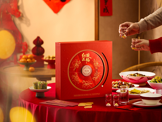 酒类/泸州老窖马年新年礼盒拍摄