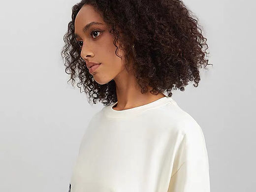 广深潮牌女黑模