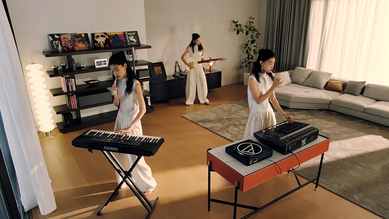 MOVA - AI可视电动牙刷TVC广告|多巴胺设计（图ZNDAzNDk3NjE2） - 产品 - 站酷设计师多巴胺设计原创素材 - 站酷ZCOOL