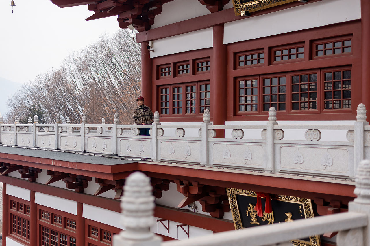 藏在深山里的唐风古寺（图ZNDAzNTA1NjAw） - 人像摄影 - 站酷设计师独立摄影师险峰原创素材 - 站酷ZCOOL