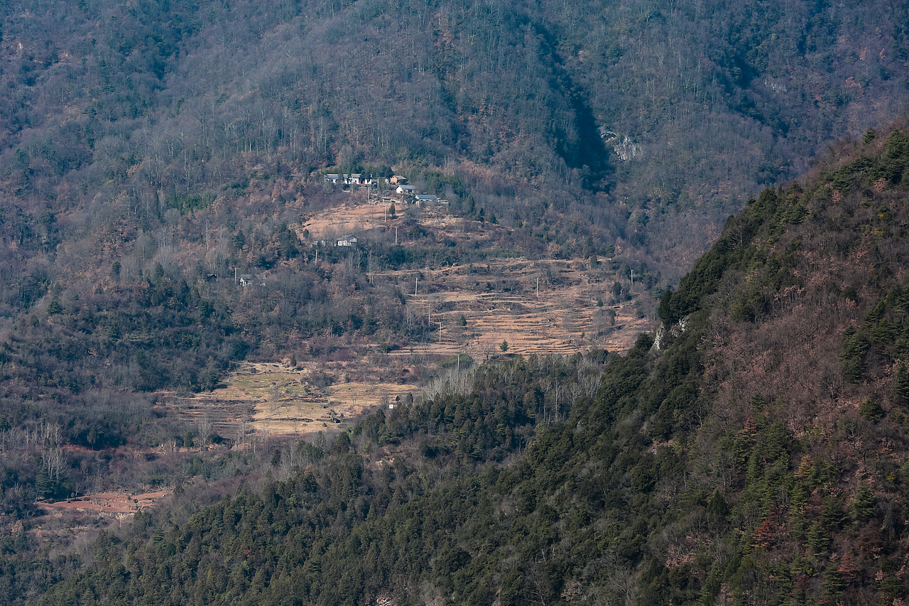 青泥岭随拍（图ZNDAzNTUyNDMy） - 人文/纪实摄影 - 站酷设计师金徽高旭原创素材 - 站酷ZCOOL