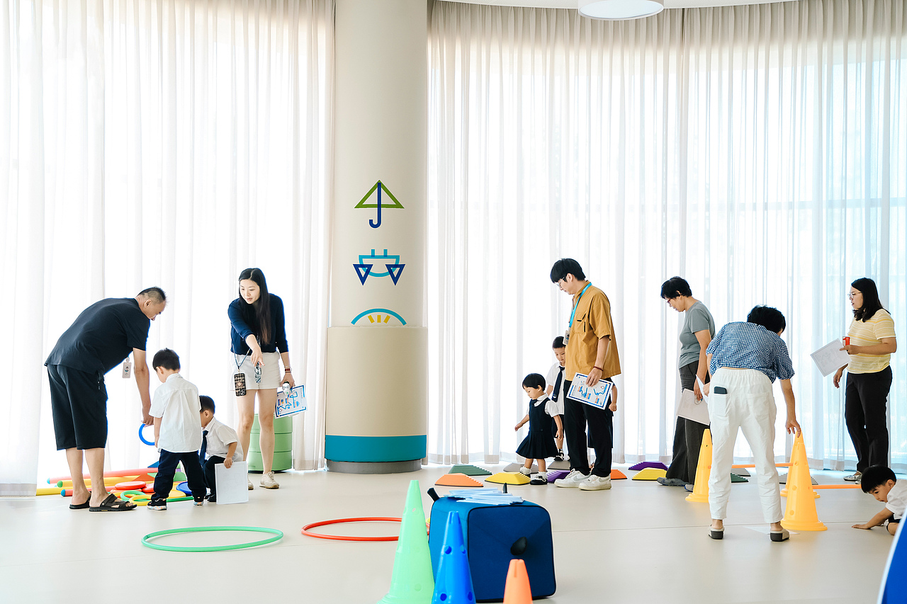 深圳明湾学校（设计师版）（图ZNDAzNjMwNDAw） - 品牌 - 站酷设计师RIFLING蔡依东原创素材 - 站酷ZCOOL