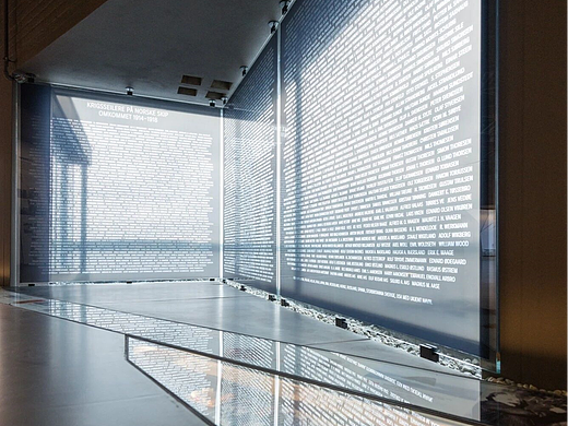 欣赏｜100个玻璃材质的展厅设计方案，供大家学习参考