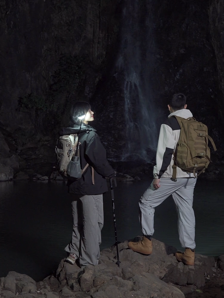 露营急救灯（图ZNDAzNjQ2OTU2） - 产品摄影 - 站酷设计师RosegoldCat原创素材 - 站酷ZCOOL