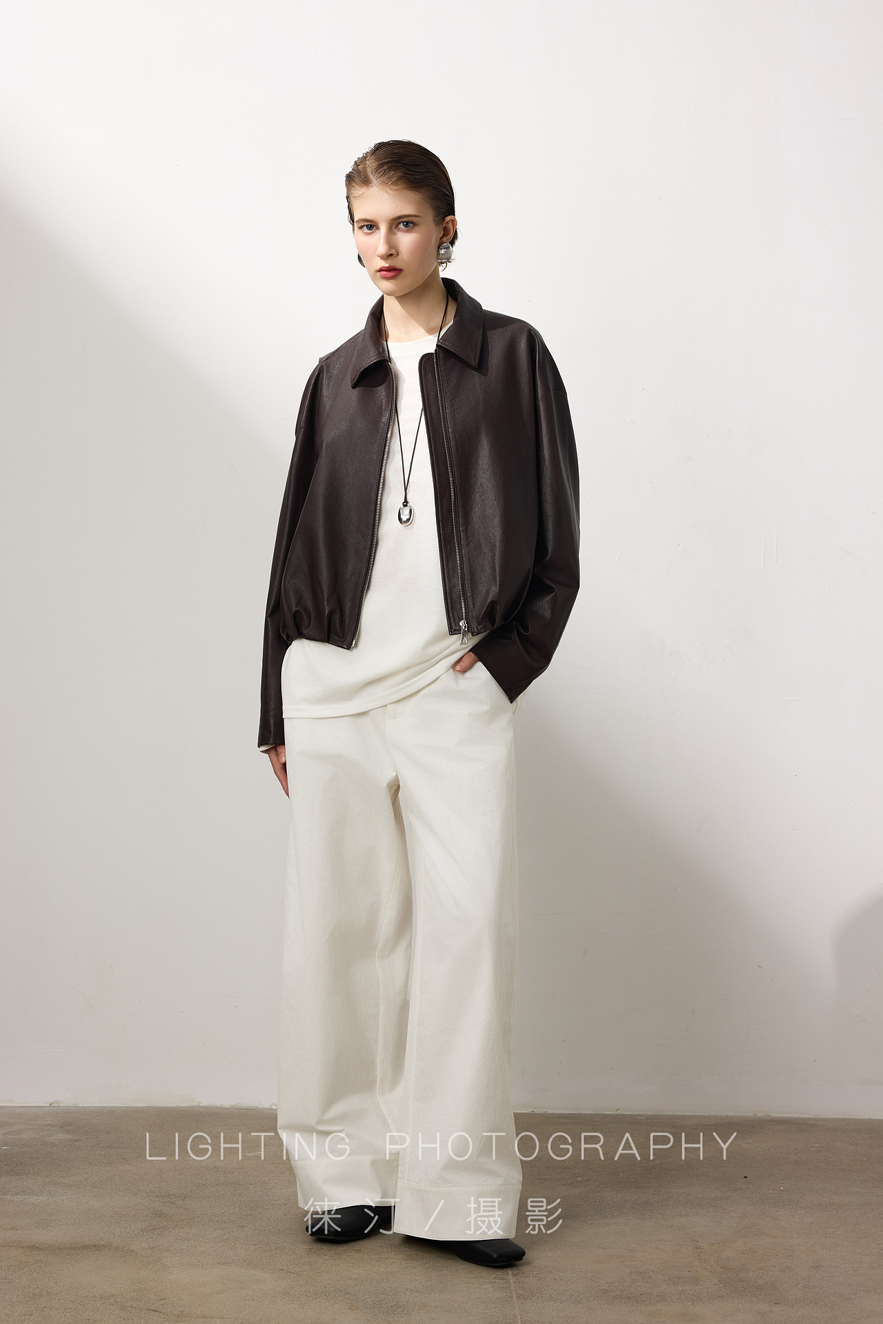 极简风服装摄影|时装摄影（图ZNDAzNjcxMjUy） - 时尚/艺术摄影 - 站酷设计师徕汀服装摄影原创素材 - 站酷ZCOOL