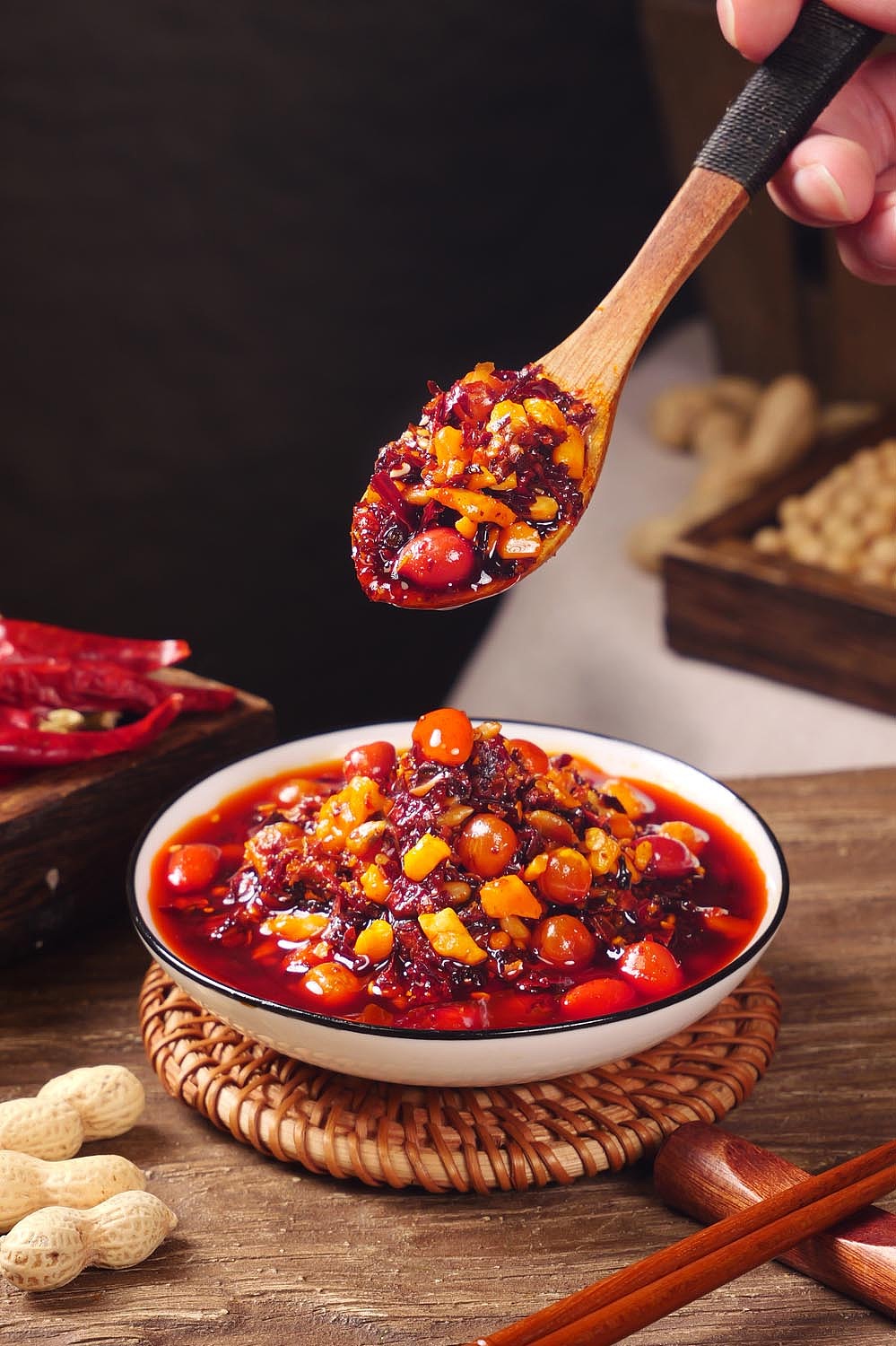 重庆小面调料/油泼辣子拍摄（图ZNDAzNjgwMjA4） - 产品摄影 - 站酷设计师云匠视觉商业摄影原创素材 - 站酷ZCOOL