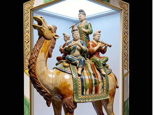 裸眼3D立体效果AI设计之《博物馆-唐三彩骆驼载乐俑》