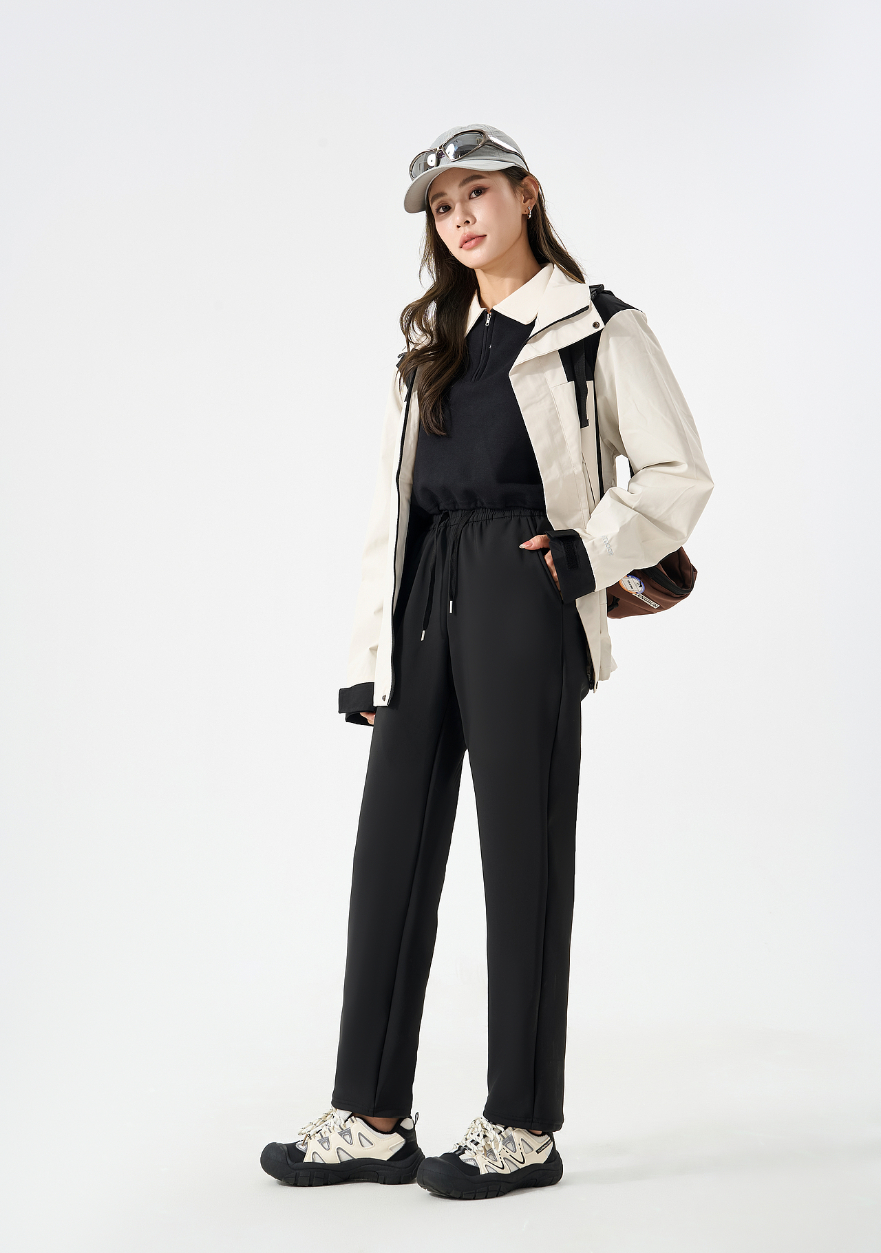 2026义乌春款裤子模特拍照，春款男女上身拍摄效果（图ZNDAzNzcxNjgw） - 人像摄影 - 站酷设计师yiwupaizhao原创素材 - 站酷ZCOOL