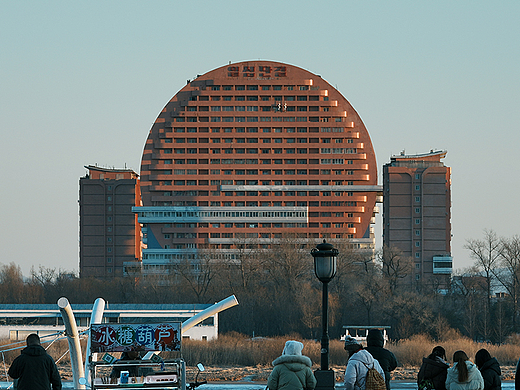 🔥丹东｜从热血历史到市井烟火，这座边境小城我哭了（个人主页-ZNzMyNjI0NTI=） - 人文/纪实摄影 - 站酷设计师偌小强原创素材 - 站酷ZCOOL