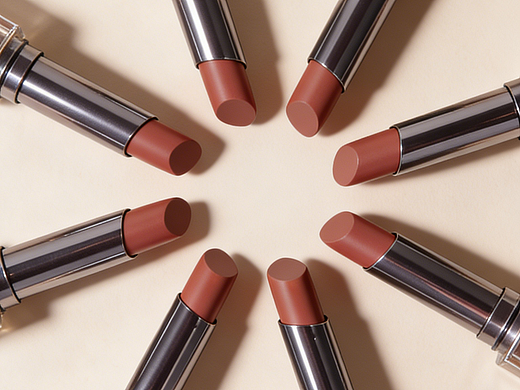 INSBAHA口红广告（个人主页-ZNzMyODI5MzY=） - 宣传片 - 站酷设计师Z245973538原创素材 - 站酷ZCOOL