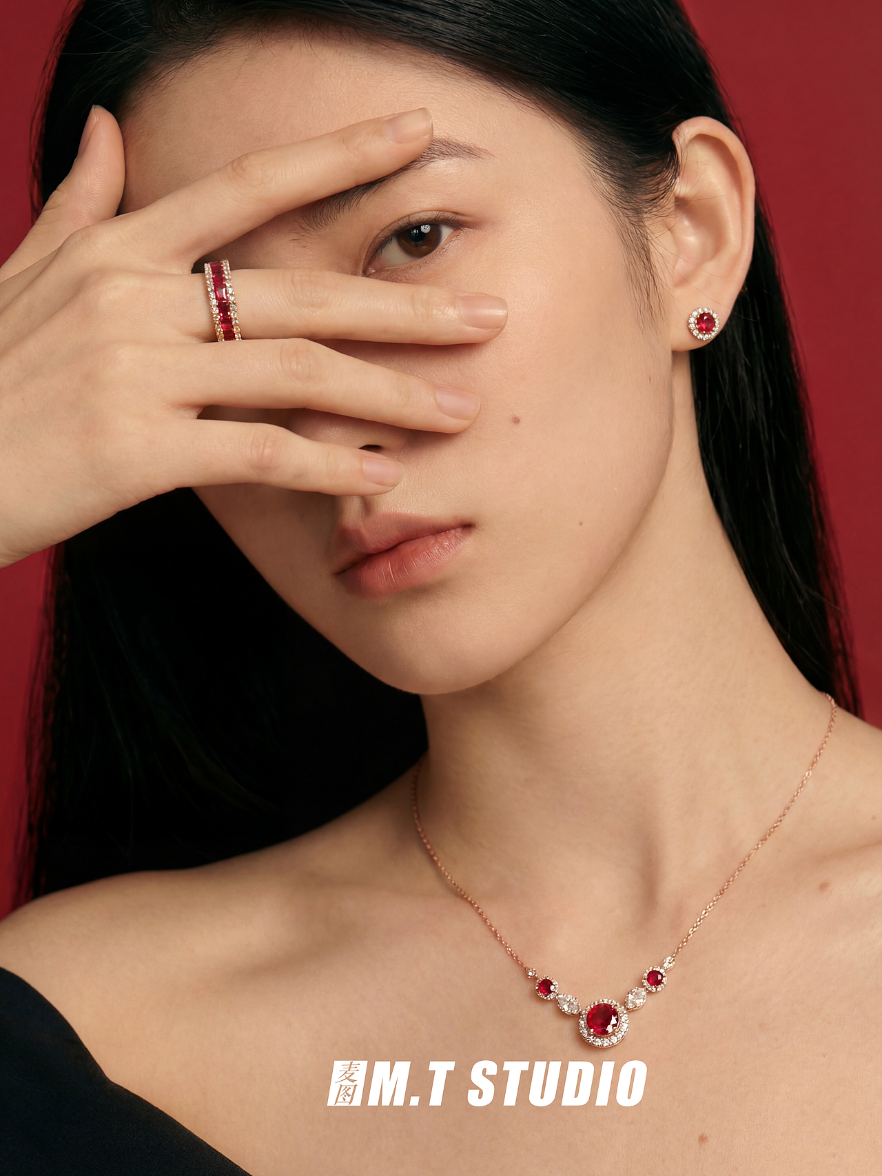 义乌饰品拍摄 模特首饰拍照 珠宝饰品拍摄 静物拍摄（图ZNDAzOTE3NTg0） - 产品摄影 - 站酷设计师义乌麦图摄影官网原创素材 - 站酷ZCOOL