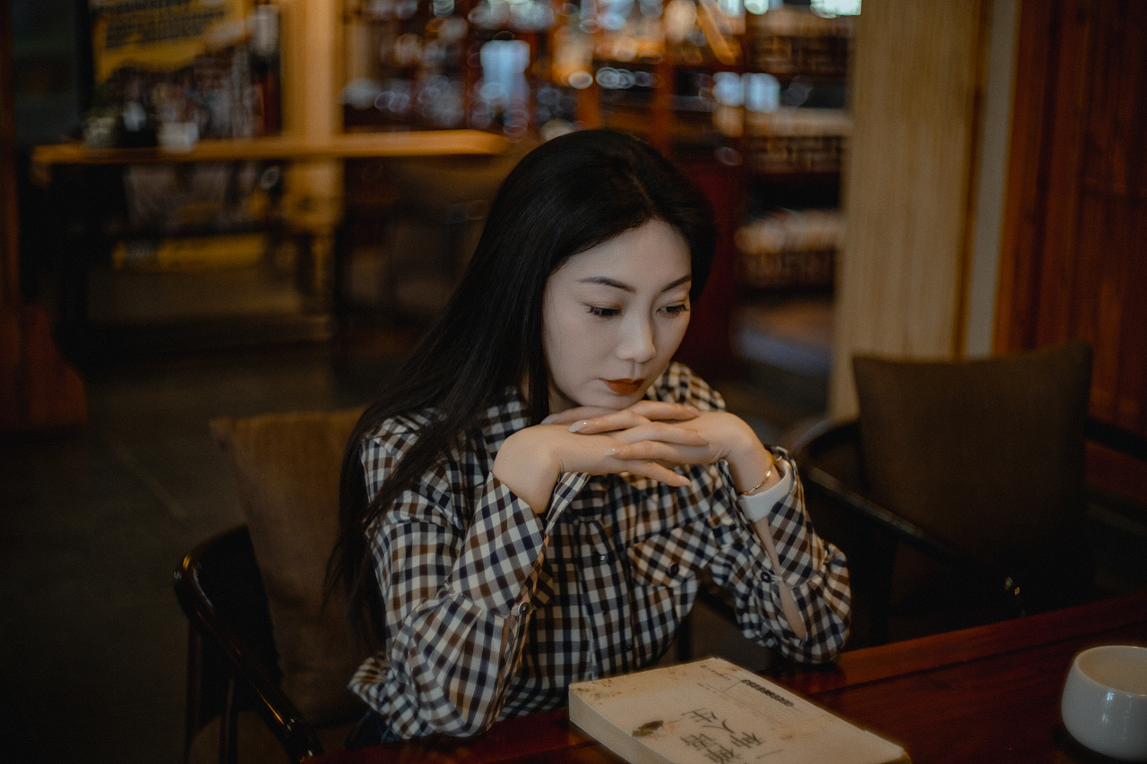 廊桥书吧人像（图ZNDAzOTI3NTU2） - 人像摄影 - 站酷设计师下午茶空间原创素材 - 站酷ZCOOL