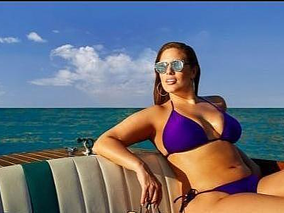 知名XL女裝拍攝（個(gè)人主頁(yè)-ZNzExMDA4NzY=） - 休閑/流行服飾 - 站酷設(shè)計(jì)師圍觀97黑水牛肉卷原創(chuàng)素材 - 站酷ZCOOL