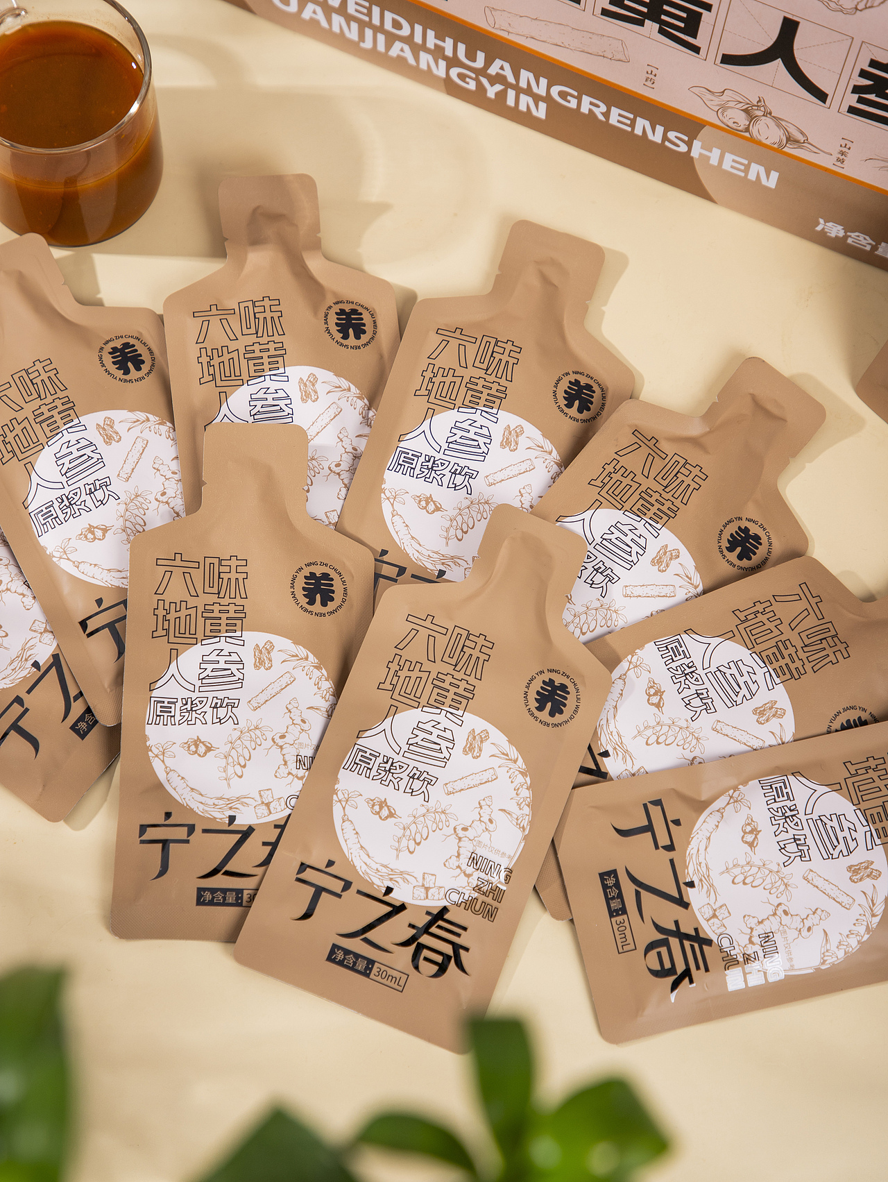 有间|宁之春六味地黄人参原浆饮（图ZNDA0MDQyNjEy） - 产品摄影 - 站酷设计师有间图片社原创素材 - 站酷ZCOOL