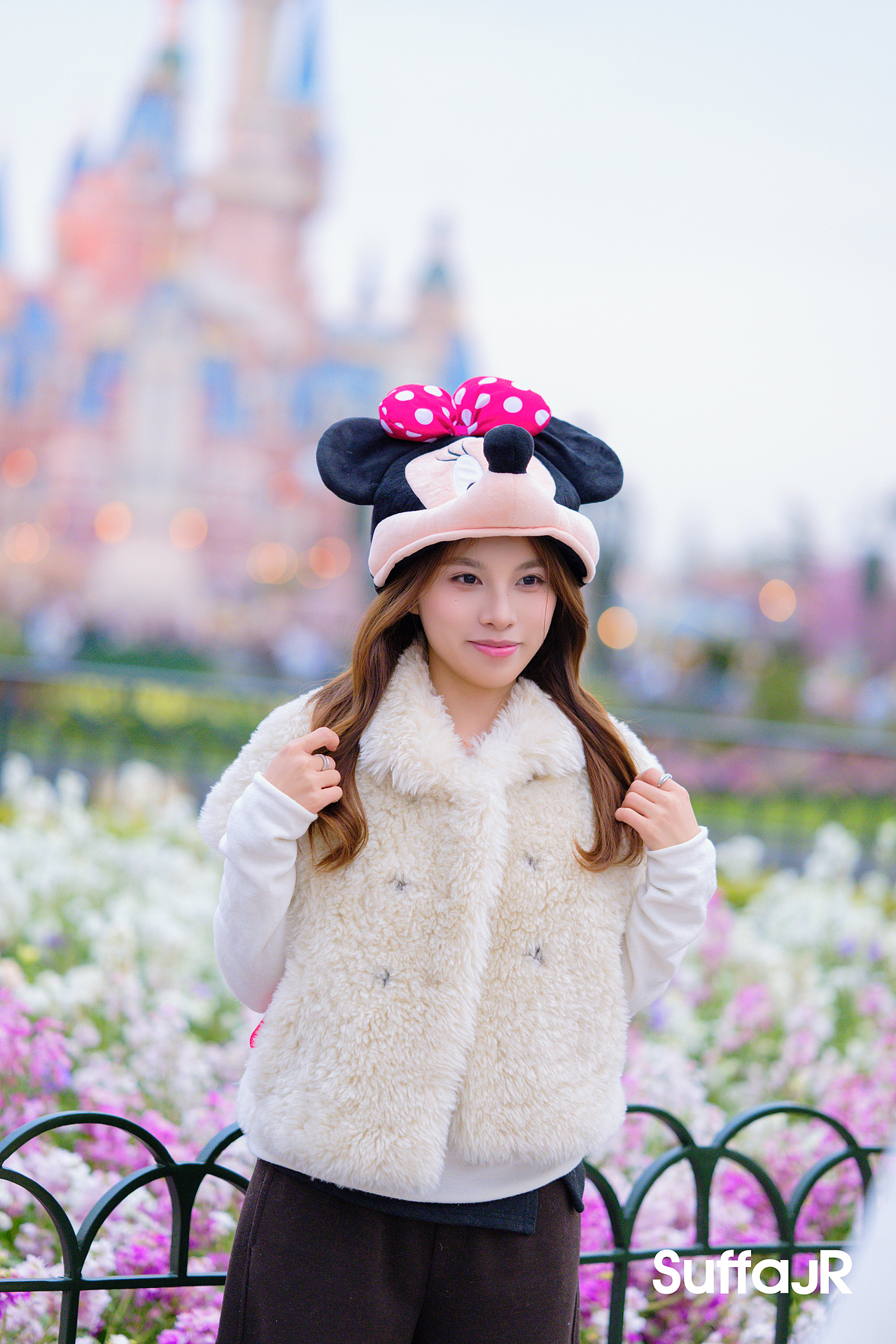 上海迪士尼人们（图ZNDA0MDYzNTgw） - 人文/纪实摄影 - 站酷设计师朱尼尔沙发SUFFA原创素材 - 站酷ZCOOL