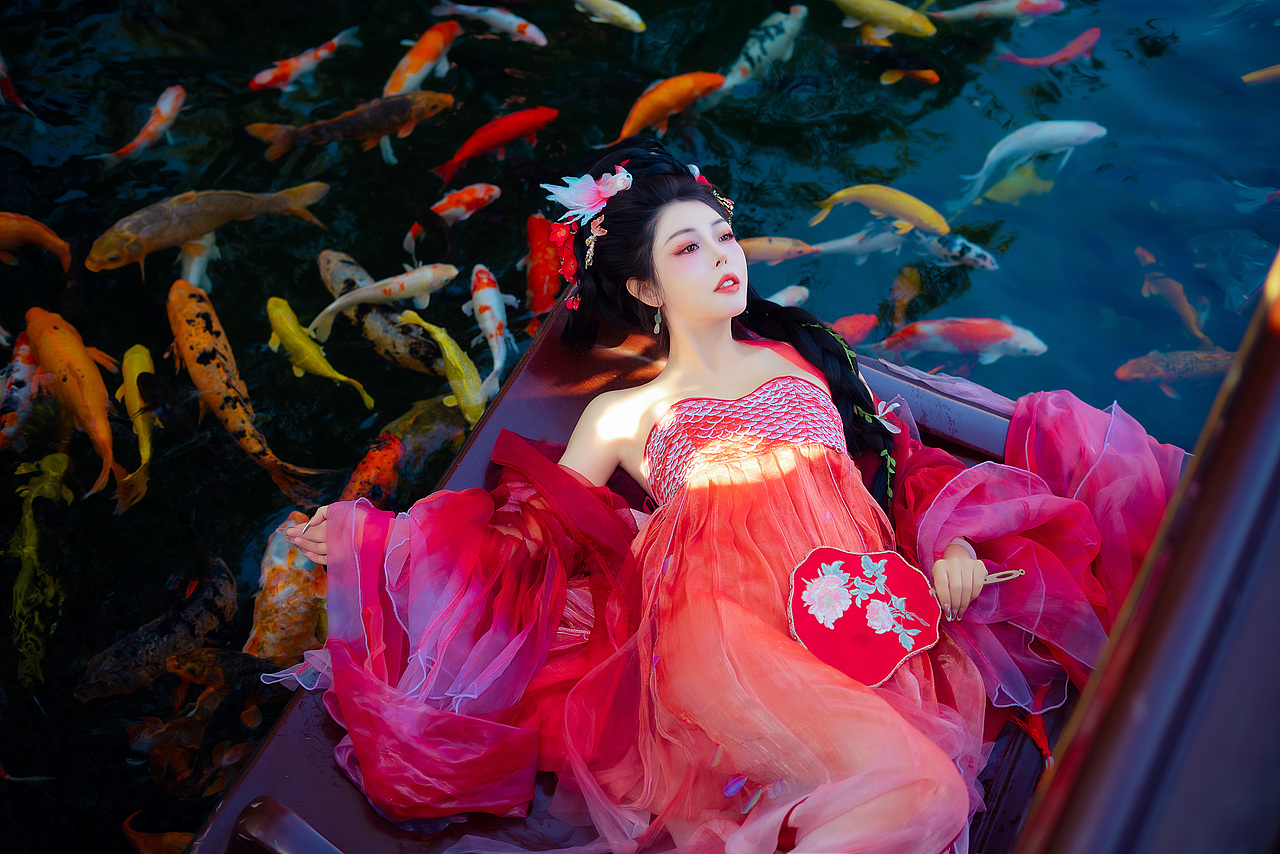 湖上泛舟（图ZNDA0MDY5NTY0） - 时尚/艺术摄影 - 站酷设计师摄影师森明原创素材 - 站酷ZCOOL