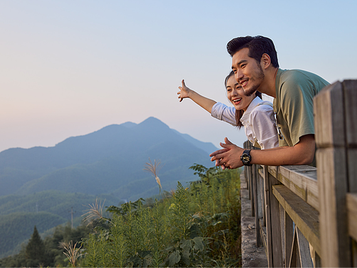 重新定义安卓手表！览邦Watch Ultra：独立通信、AI、运动，一个真正的“腕上终端”