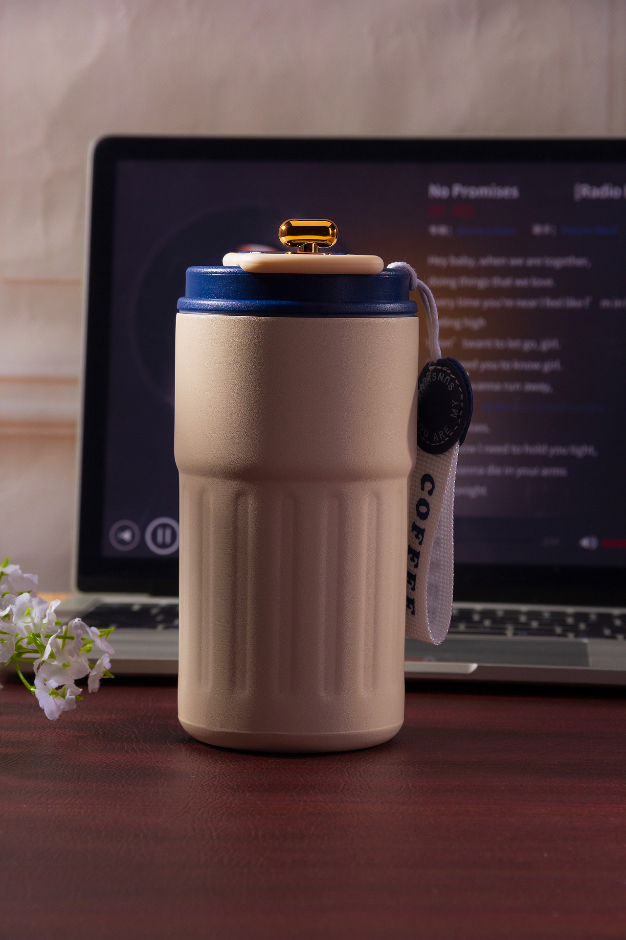 助眠藍牙音箱套裝（圖ZNDA0MTQxMjUy） - 產(chǎn)品攝影 - 站酷設(shè)計師超級隆原創(chuàng)素材 - 站酷ZCOOL