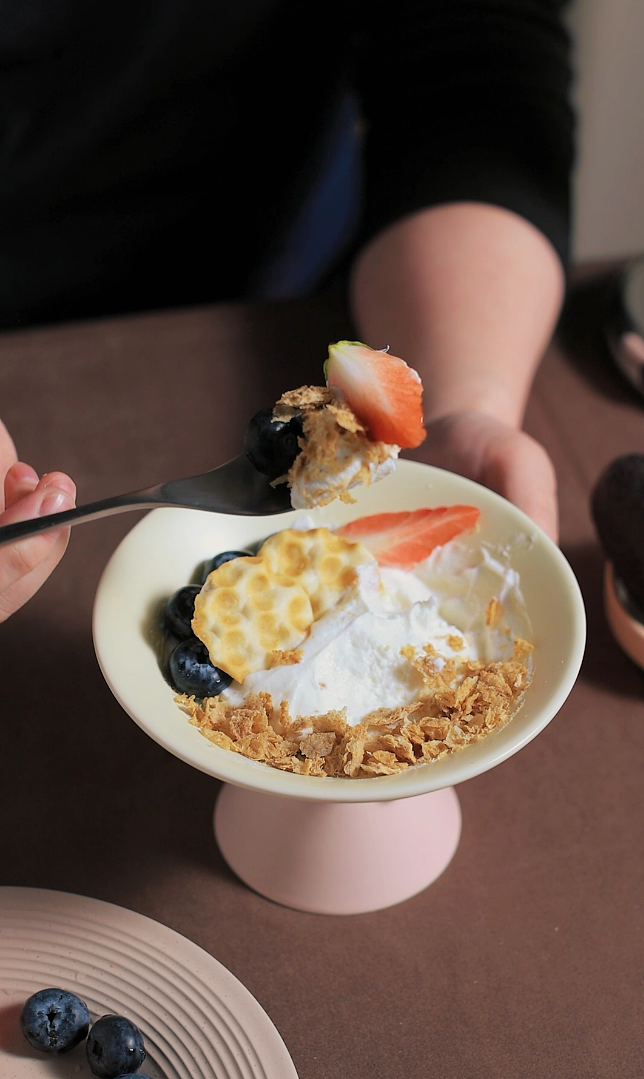 麦片水果酸奶碗美食造型摄影教学（图ZNDA0MTc3ODY0） - 美食摄影 - 站酷设计师南京久纪视觉摄影原创素材 - 站酷ZCOOL