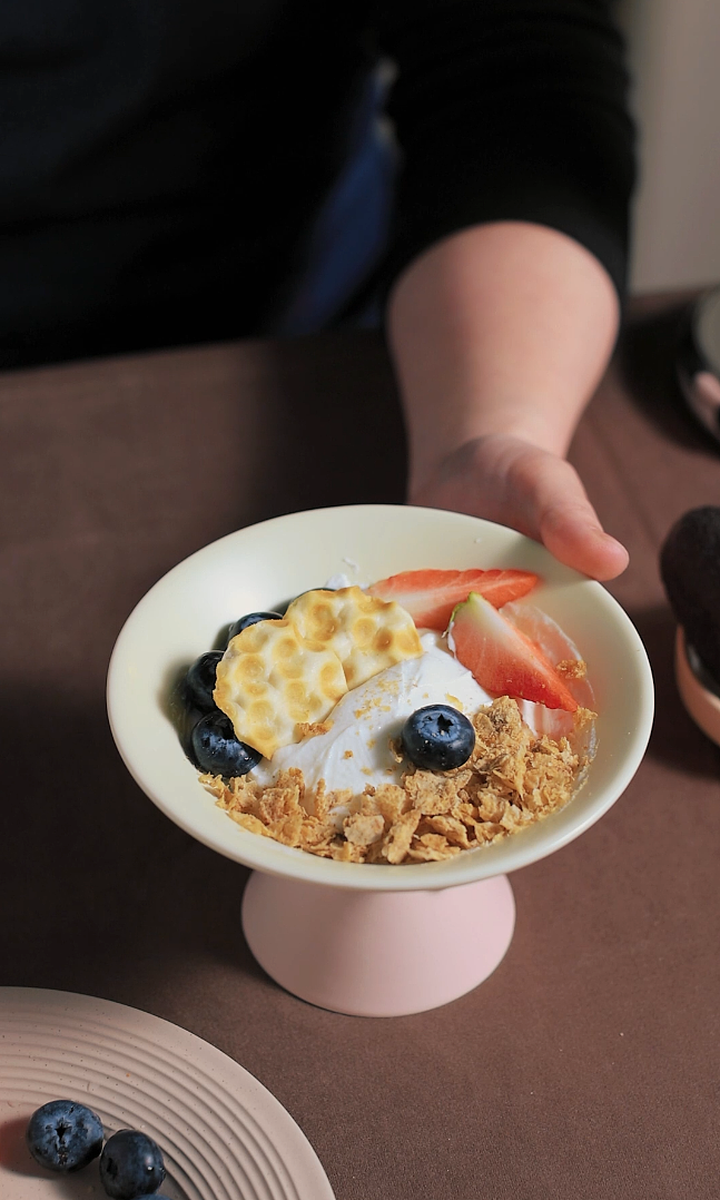 麦片水果酸奶碗美食造型摄影教学（图ZNDA0MTc3ODYw） - 美食摄影 - 站酷设计师南京久纪视觉摄影原创素材 - 站酷ZCOOL