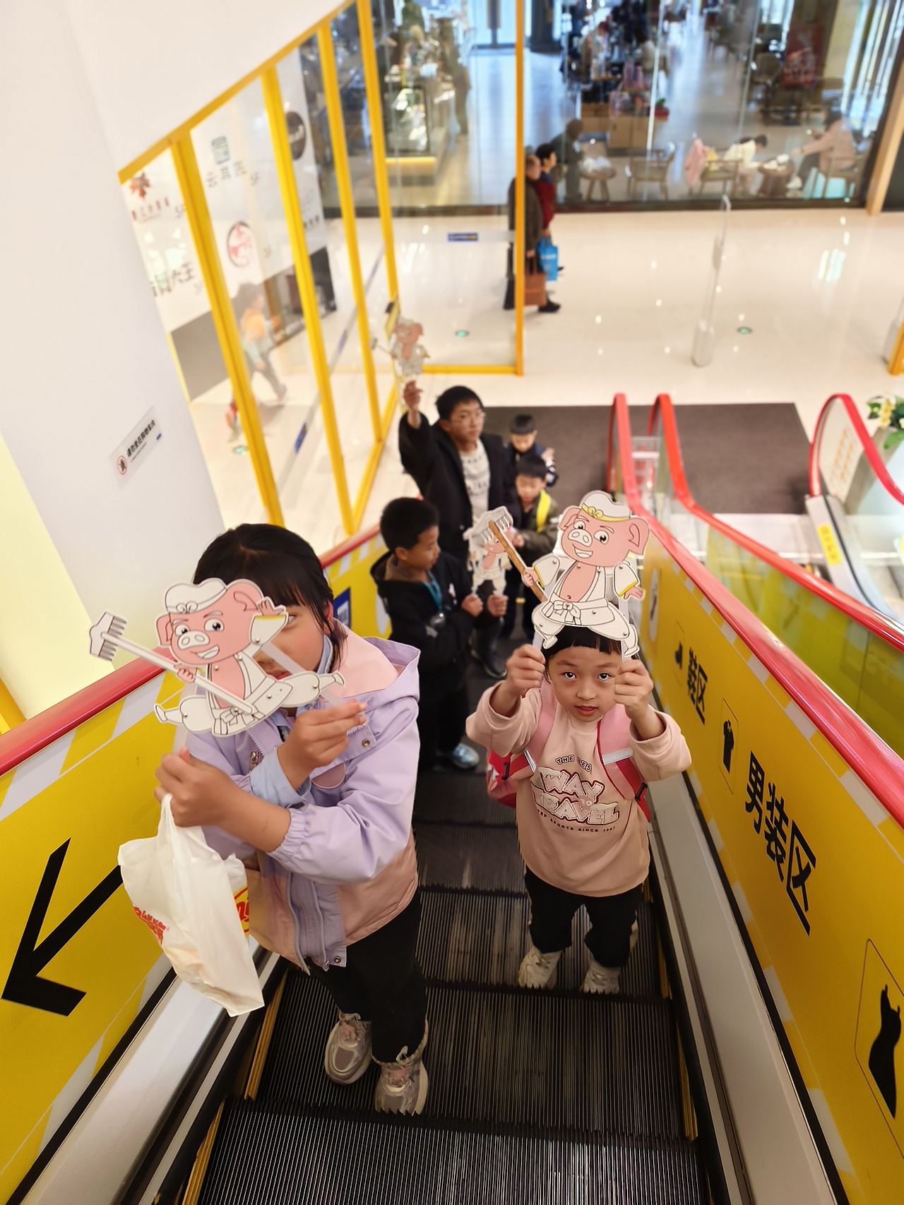 童萌君（图ZNDA0MjA3MTc2） - 儿童插画 - 站酷设计师阎少龙原创素材 - 站酷ZCOOL