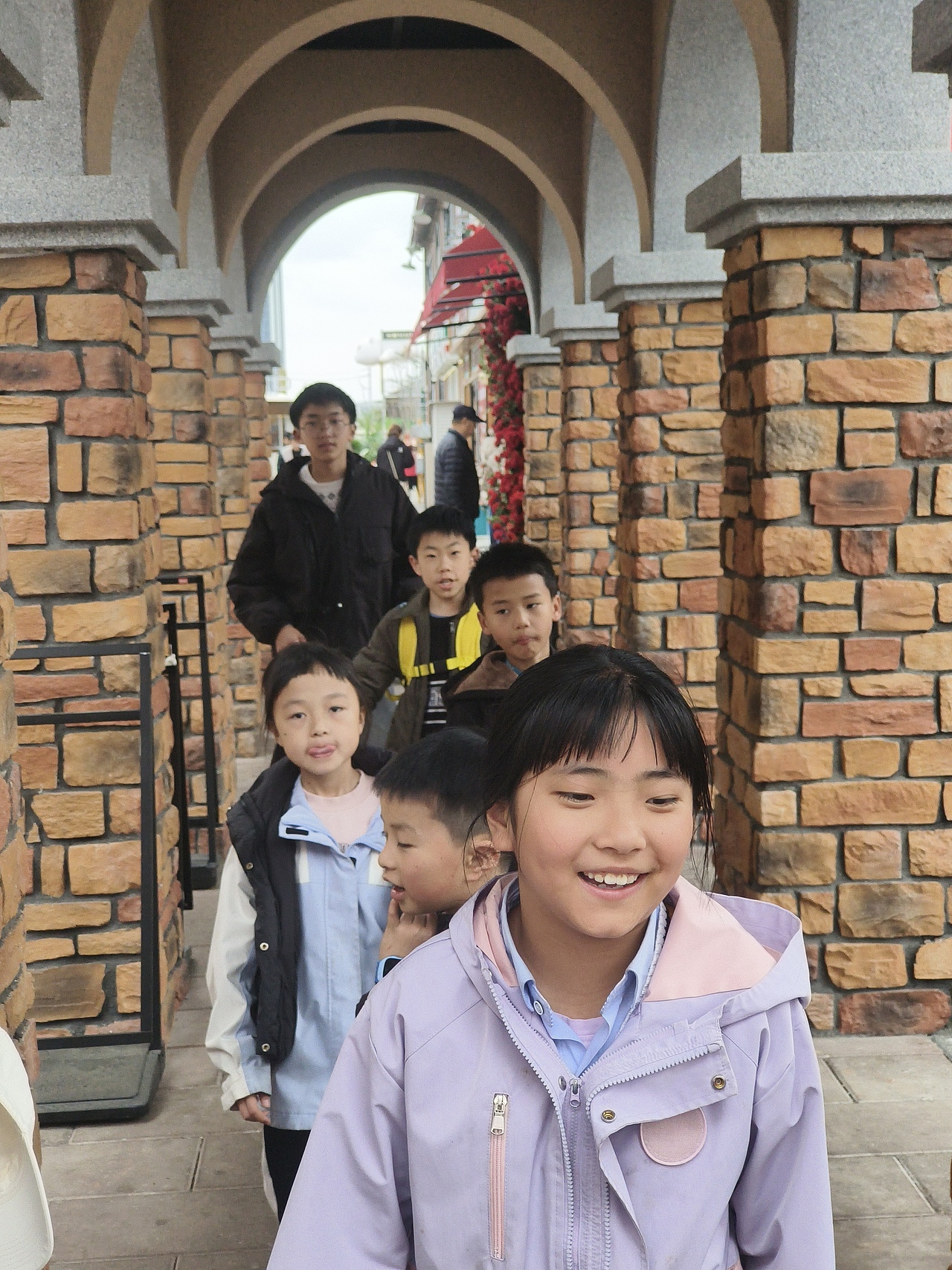 童萌君（图ZNDA0MjA3MjIw） - 儿童插画 - 站酷设计师阎少龙原创素材 - 站酷ZCOOL