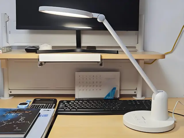 什么品牌的学生护眼灯好用最好？学生台灯品牌排行榜前十名出炉（图ZMTU0ODI0ODA=） - 评测 - 站酷设计师Z133309948原创素材 - 站酷ZCOOL