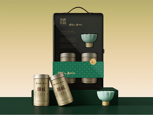 盒立方丨水晶藏春,铜承雅韵,狮峰献鲜
